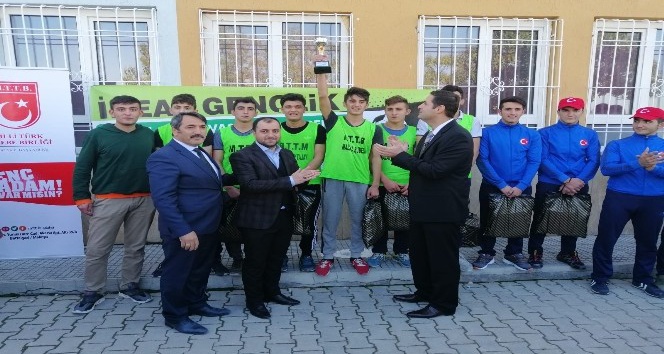 Malatya’da Gençlik Futbol Turnuvası düzenlendi