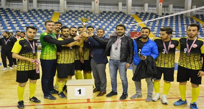 Türkiye Öğretmenler Kupası Doğu Anadolu Bölge birincileri belli oldu