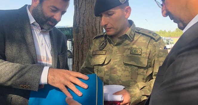 Bursalı şehit annelerinden sınırdaki askerlere duygulandıran hediye