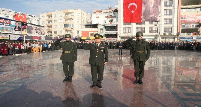 Kilis’te Atatürk törenle anıldı