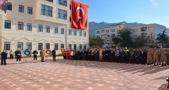 Derik’te Atatürk’ü anma programı
