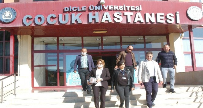 Diyarbakır Büyükşehir Belediyesi lösemili çocukları unutmadı