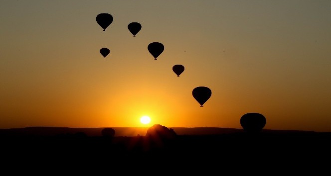 Kapadokya’da yarınki balon turları iptal edildi
