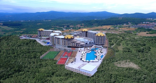 Ara tatilde aileler termal tesisleri tercih ediyor