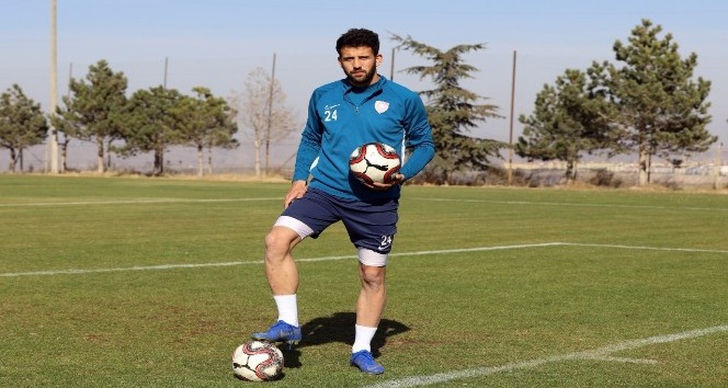 Nevşehir Belediyespor takım kaptanı Okan Duran, “ Hedefe ulaşacağımıza inanıyoruz”