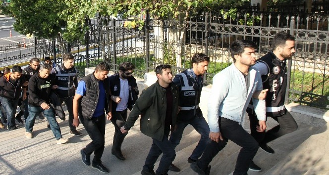 Mardin’deki FETÖ operasyonunda 7 tutuklanma