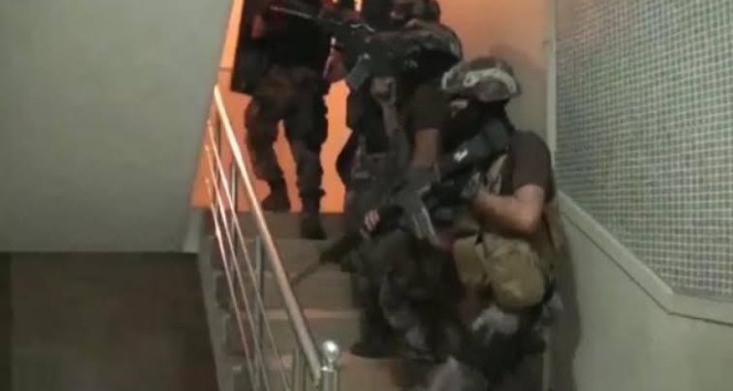 Mardin’de terör operasyonu: 10 gözaltı