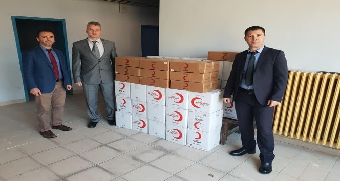 Türk Kızılayı, ihtiyaç sahiplerine gıda kolisi dağıttı