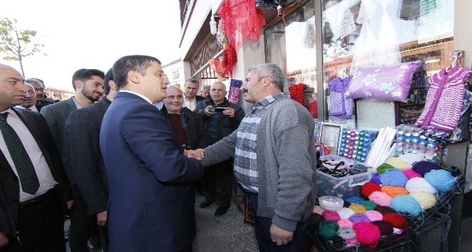 Kaymakamı ve Belediye Başkan Vekili Mehmetbeyoğlu’nun esnaf ziyareti