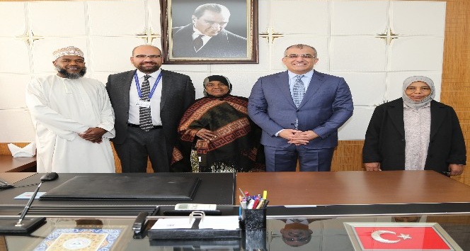 Ummanlı Hastalar Şifa Bulmak İçin ERÜ Hastanelerine Geliyor