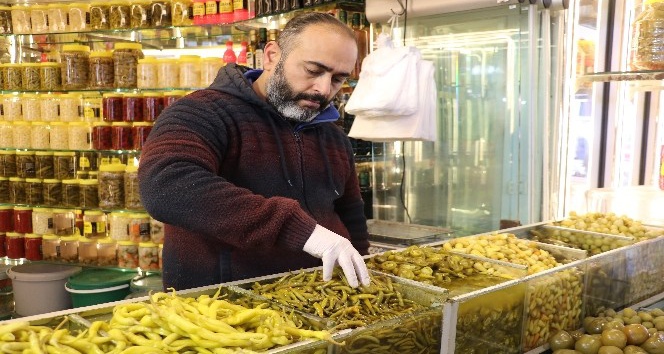 Havalar soğudu turşuya rağbet arttı