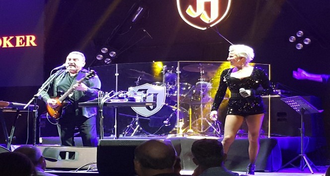 Ünlü sanatçılar Adanalılar ile buluşuyor