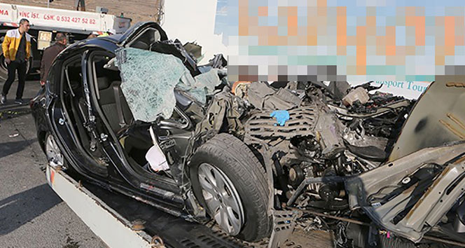 Edremit&#039;e ateş düştü: Kazada bir aile yok oldu