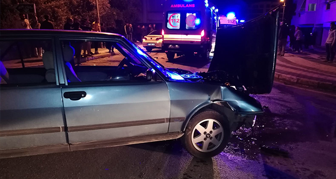 Antalya&#039;da trafik kazası: 4 yaralı