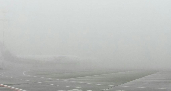 Moskova&#039;da sis alarmı, havalimanlarında uçuşlar iptal edildi