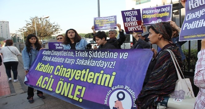 Mersinli kadınlardan ’Kübra Aşkın’ cinayeti protestosu