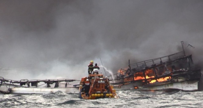 Güney Kore açıklarında balıkçı teknesi yandı: 1 ölü, 11 kayıp