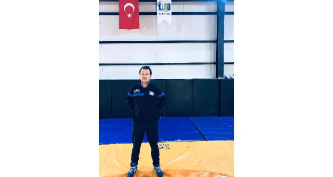 Güreş Antrenörü Göçer, turnuvada Zonguldak’ı temsil edecek