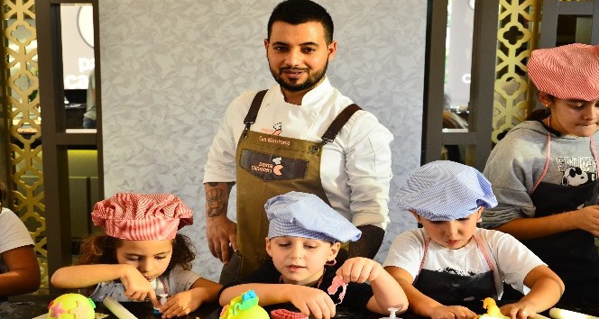 Montana�dan Çocuklara Pasta Eğitimi Adana