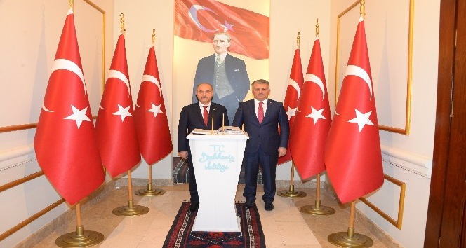 Emniyet Genel Müdürü Mehmet Aktaş, Balıkesir Valisi Ersin Yazıcı’yı ziyaret etti