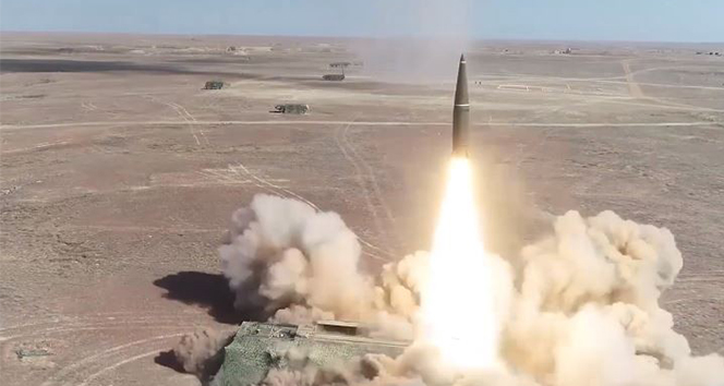 Rusya, modernize ettiği balistik füzelerin test atışlarına başladı