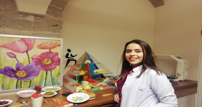 Diyetisyen Fatma Uçan: "Polikistik Over hastalığı gebe kalmayı engelleyebiliyor"