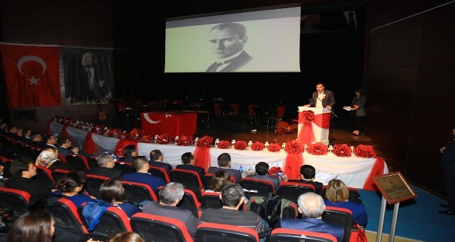 24 Kasım’da ‘Öğretmenler Korosu’ müzik ziyafeti gerçekleştirdi