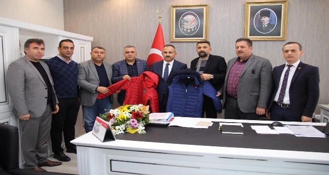 Tokat’ta 808 öğrenciye kaban yardımı