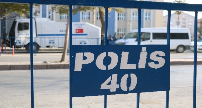 Sandık başında öldürülen müşahitlerin davasında 1 tahliye