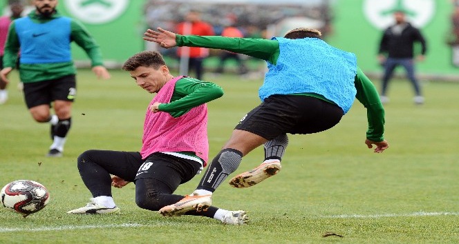 Hakan Kutlu: “İlk ikiye yaklaşmak istiyoruz”