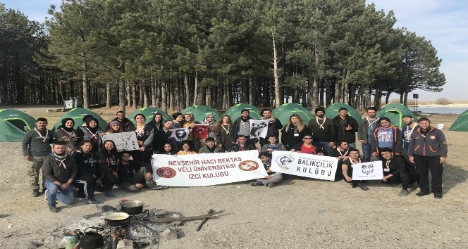 NEVÜ Balıkçılık ve İzci Kulüpleri çadır kurup kamp yaptı