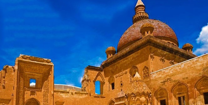 Tarihi sarayda Sonbahar yoğunluğu