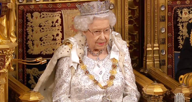 Kraliçe Elizabeth tahtı bırakıyor