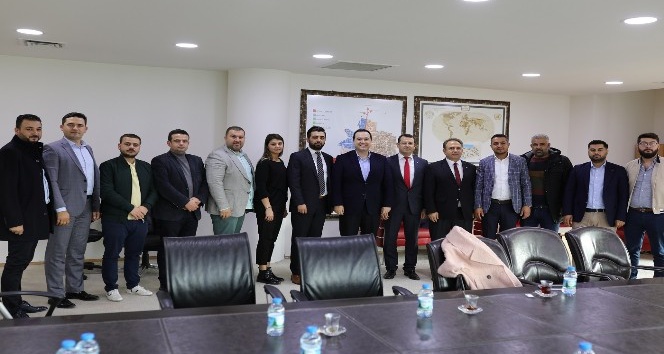 Manisalı genç girişimciler Akhisar’da buluştu