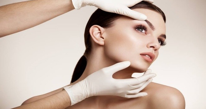 Göz çevresi ışık dolgusu ile gençleşiyor