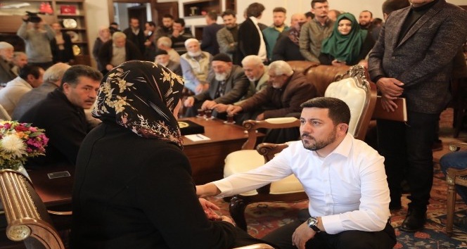 Başkan Rasim Arı ile halk gününe yoğun ilgi