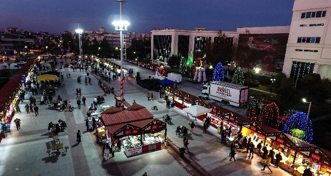 Öğrencilere burs için yeni yıl çarşısı açılacak