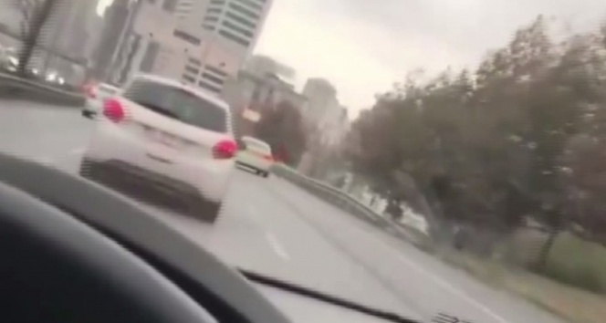 TEM ve Şile Otoyolu'nda “makas” terörü kamerada