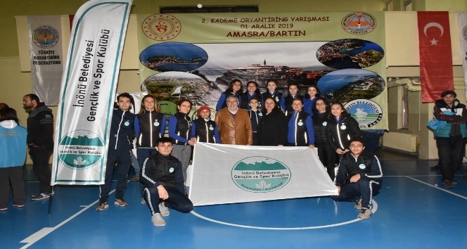 İnönü ekibi oryantiringde Türkiye dereceleriyle döndü