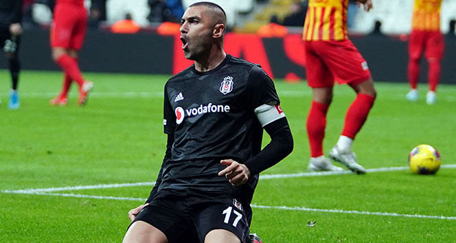 Beşiktaş&#039;ta Burak’a alternatif aranıyor