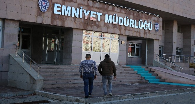 Kendi vatandaşlarını dolandırmaya kalktılar