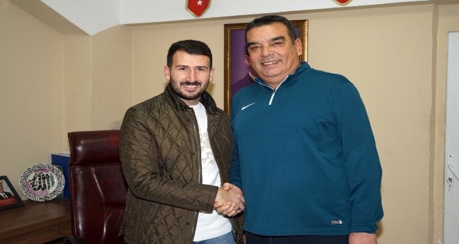 Nevşehir Belediyespor’da voleybol Mustafa Çakır’a emanet
