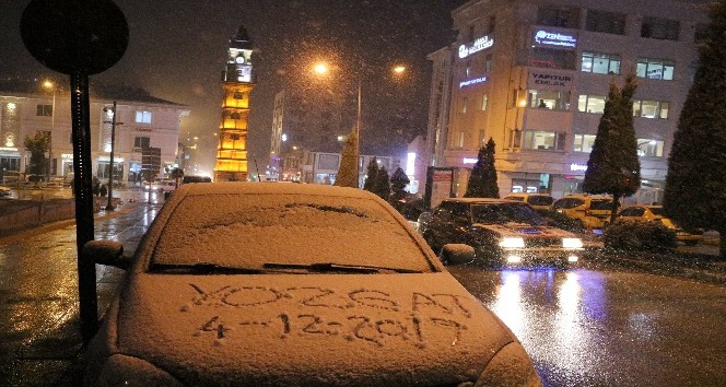 Yozgat’a mevsimin ilk karı yağdı