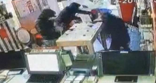 27 saniyede soyup soğana çevirmişlerdi, İstanbul'da yakalandılar