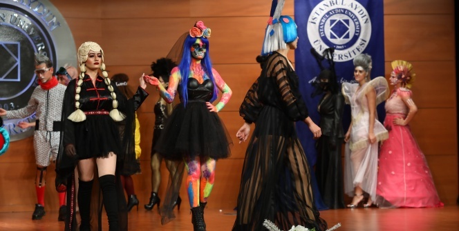 Öğrencilerden “Fantastik” bir defile