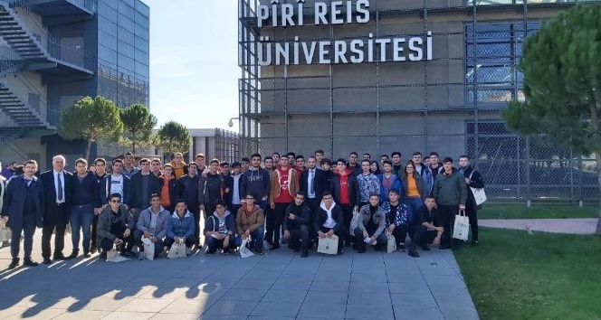 Geleceğin denizcileri Piri Reis’i gezdi