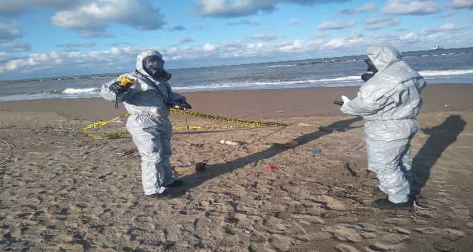 Karasu sahilinde bulunan askeri mühimmat AFAD’ı harekete geçirdi