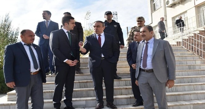 Vali Soytürk Musabeyli ilçesinde vatandaşlarla bir araya geldi