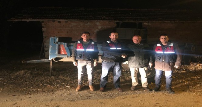 Niksar’dan çalınan traktör römorku Erbaa’da bulundu