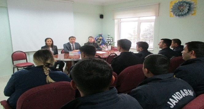 Gediz’de adli kolluk personeline seminer